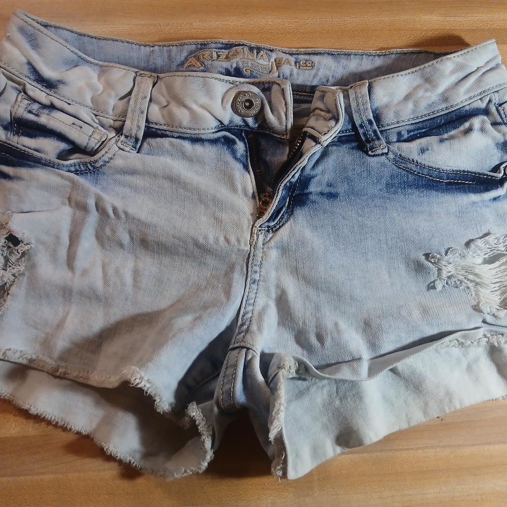 Arizona‎ Jean Company Light Blue Distressed Shorts